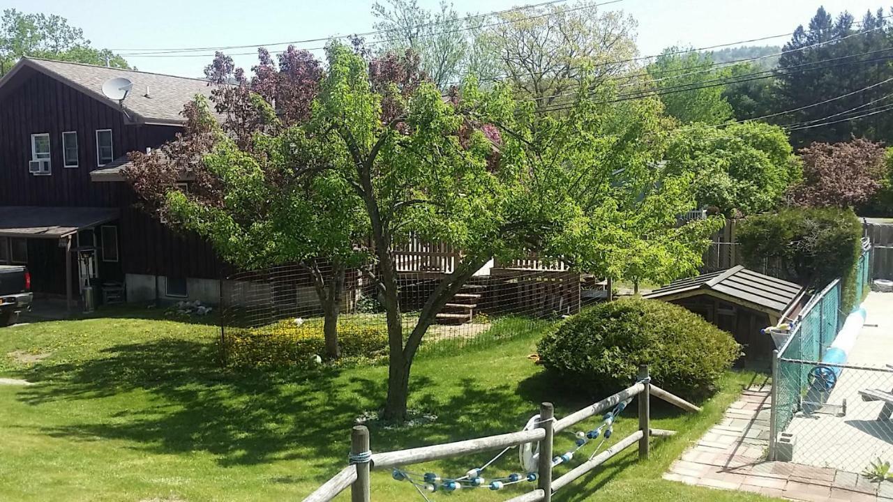 Nassau Motel Lake George Bagian luar foto