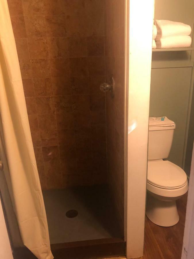 Nassau Motel Lake George Bagian luar foto
