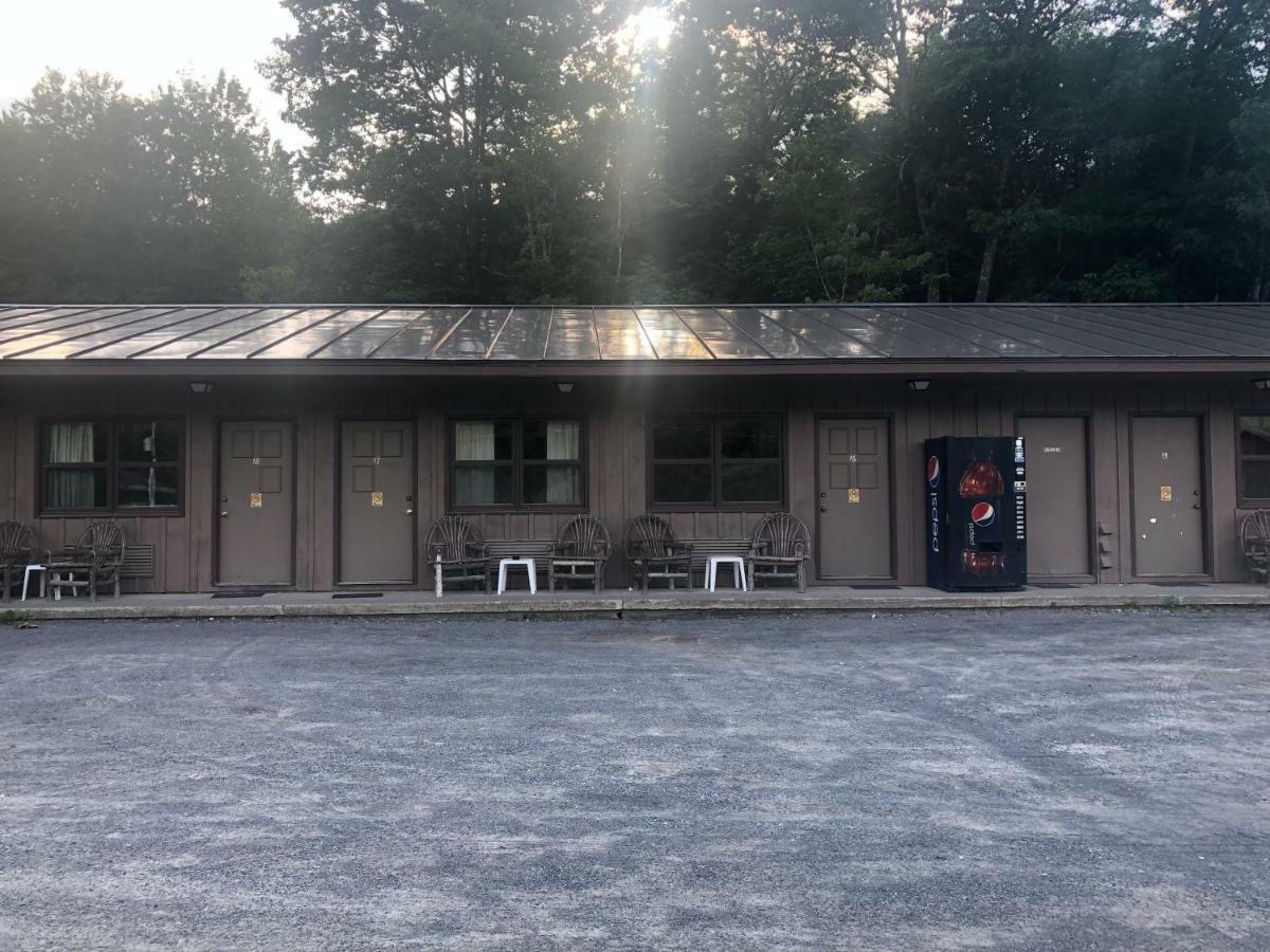 Nassau Motel Lake George Bagian luar foto